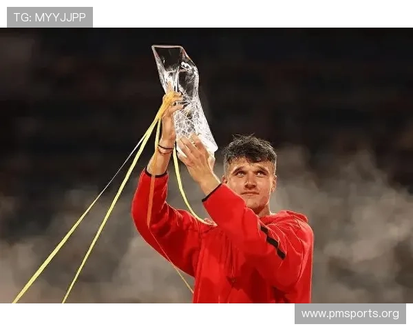 德约:谈眼睛问题可能会削弱门希克胜利的意义坚持输球不找借口赢得外界尊重 德约:谈眼睛问题可能会削弱门希克胜利的意义坚持输球不找借口赢得外界尊重