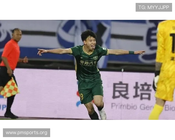 王钰栋打入中超首球 三镇迎来赛季首个进球助力球队开启新篇章 王钰栋打入中超首球 三镇迎来赛季首个进球助力球队开启新篇章