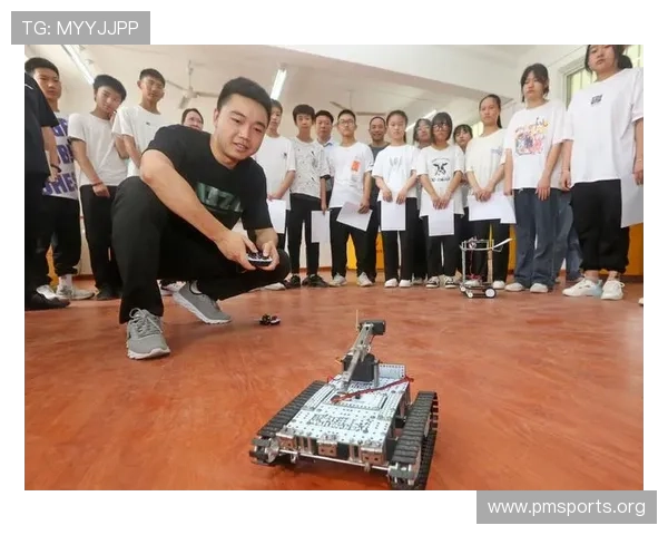 一银两铜闪耀世界机器人总决赛三门峡战队载誉凯旋归来再创佳绩