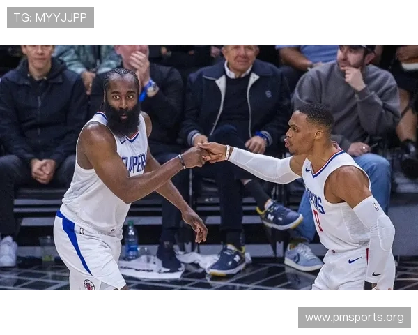 雷霆三少三年打进总决赛 管理层错失哈登放走原因深度解析